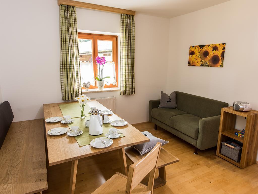 Hinterkellaubauer Bed & Breakfast Kuchl Exterior foto